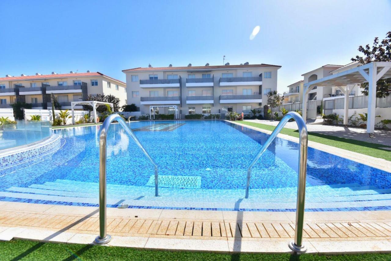 Limegrove Holiday Apartment بروتاراس المظهر الخارجي الصورة